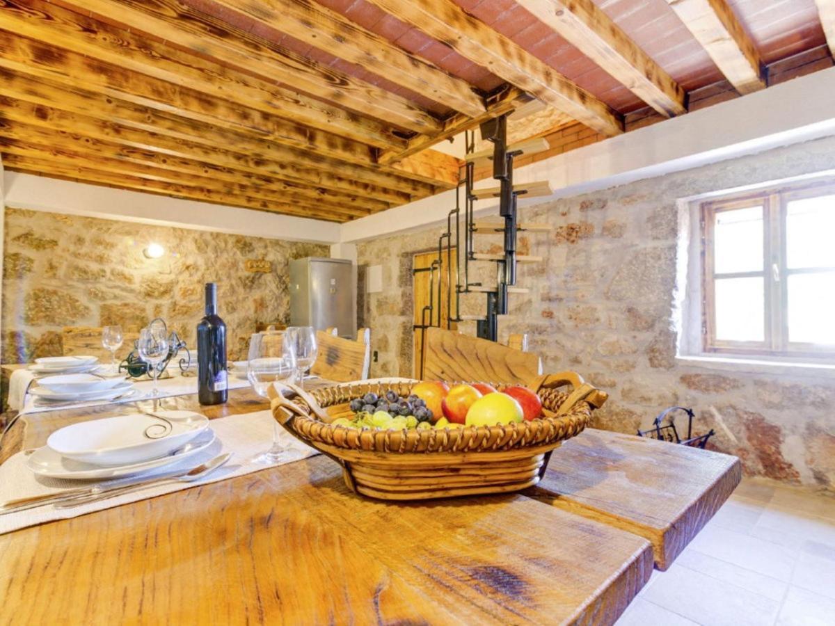 Lovely Holiday Home In Starigrad 외부 사진